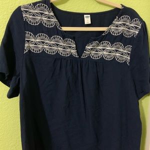 Old Navy top with sweet neckline and embroidery